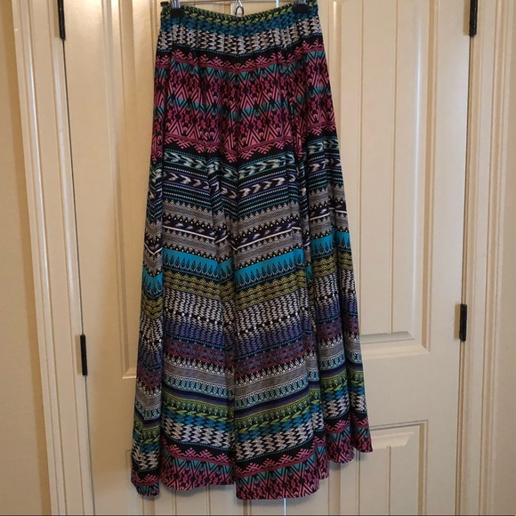 mix nouveau floral maxi skirt